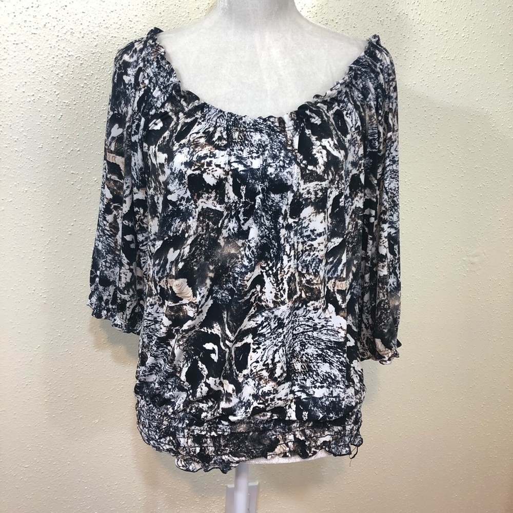 Jon Den Black and White Ruffled Blouse